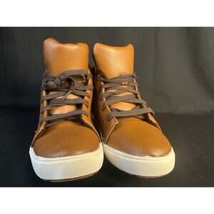 Boy's Casual Wonder Nation Non-Marking Brown High Top Shoe Size 5